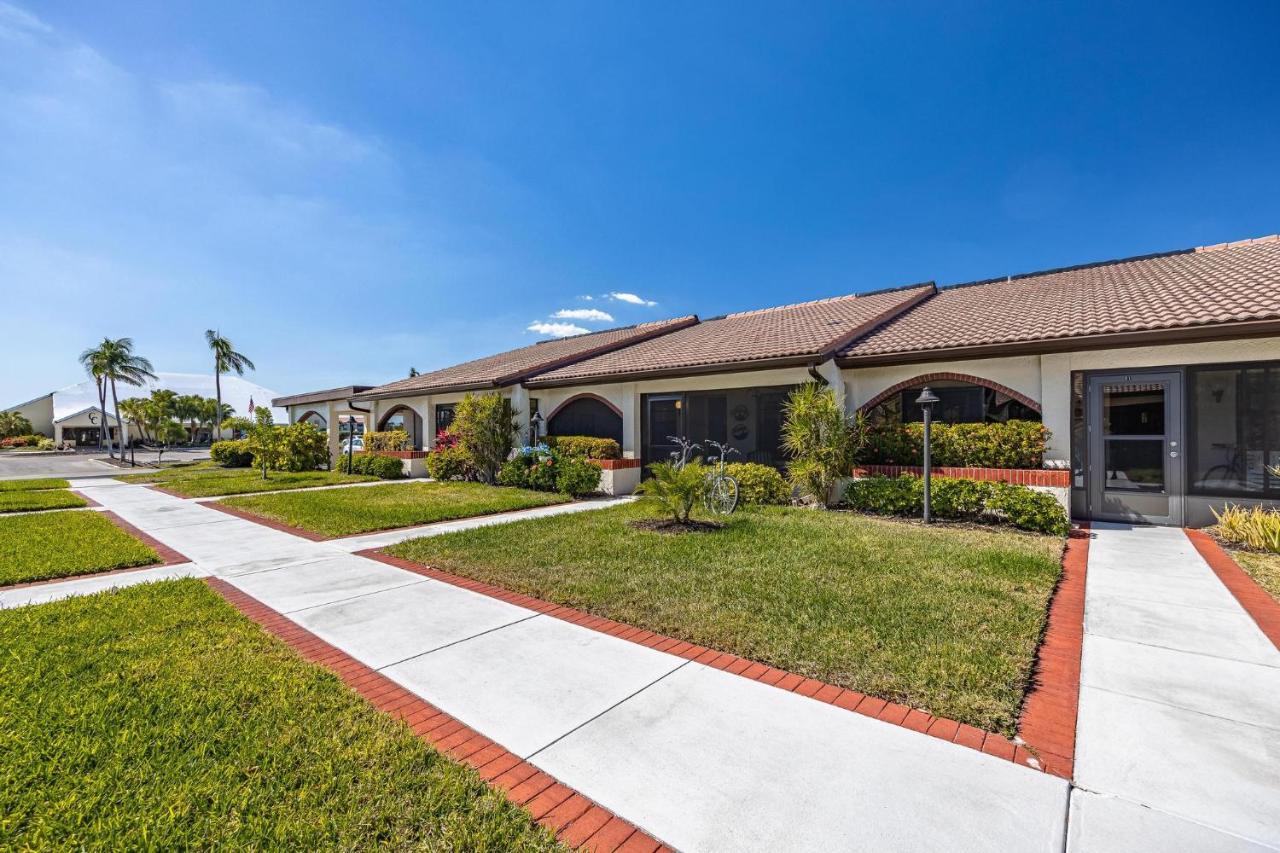 Association, Tennis Courts And Pool, Sleeps 4 - Cinnamon Cove Cozy Condo Fort Myers Exterior foto